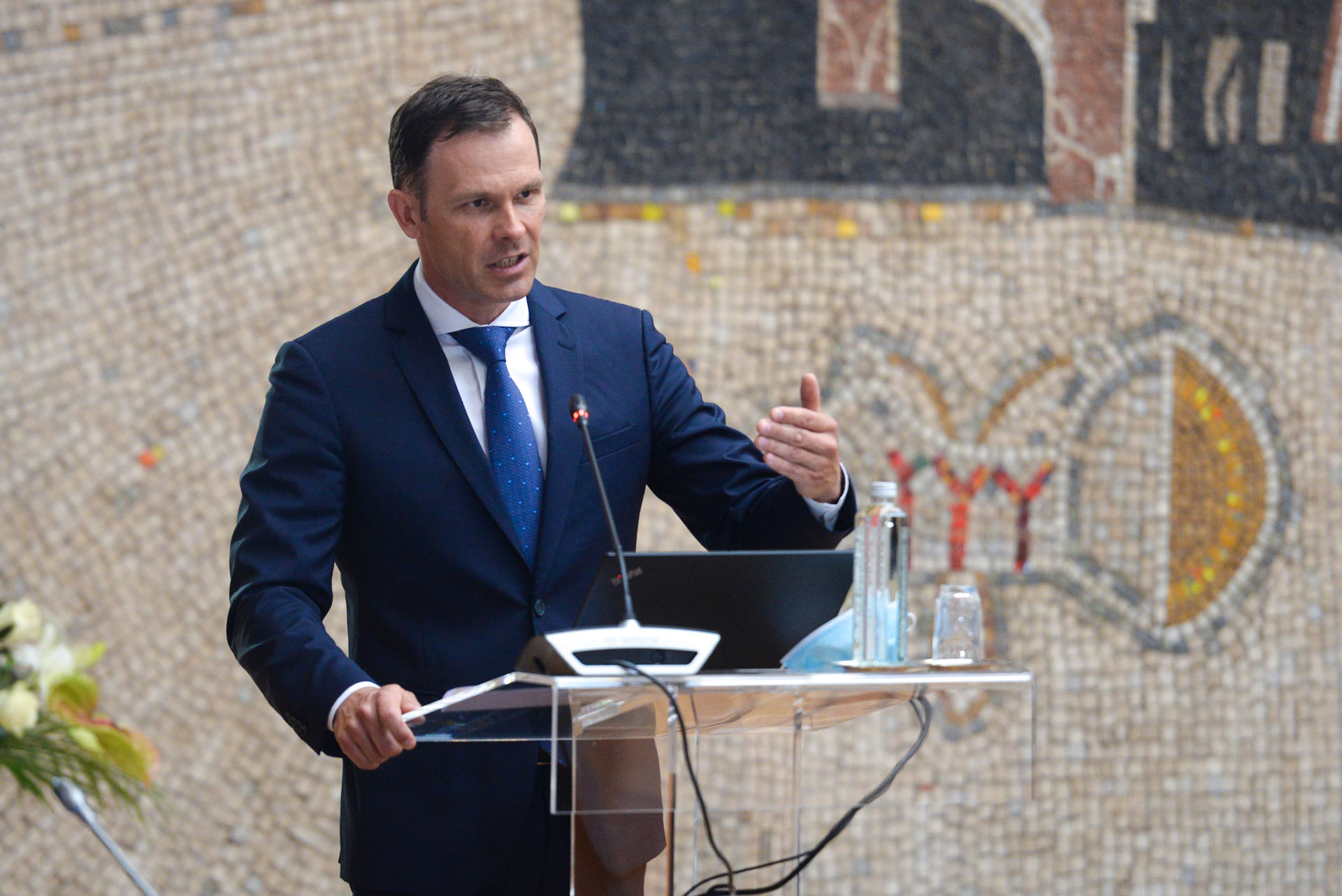 Ministar Mali pozvao investitore iz Bahreina da ulažu u Srbiju
