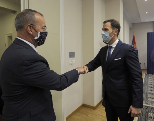 Ministar Siniša Mali razgovarao sa ambasadorom SAD Entonijem Godfrijem