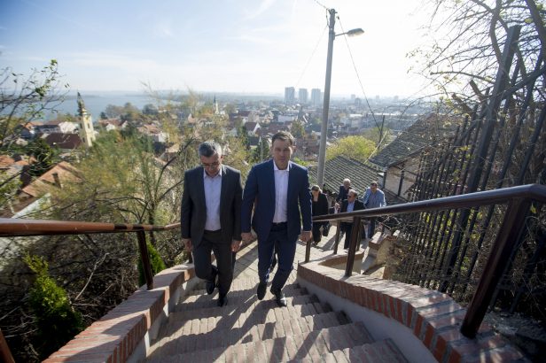 Ministar Mali obišao rekonstruisano stepenište na Gardošu