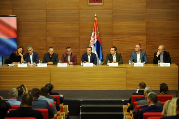 Vinska industrija značajna za privredni razvoj zemlje